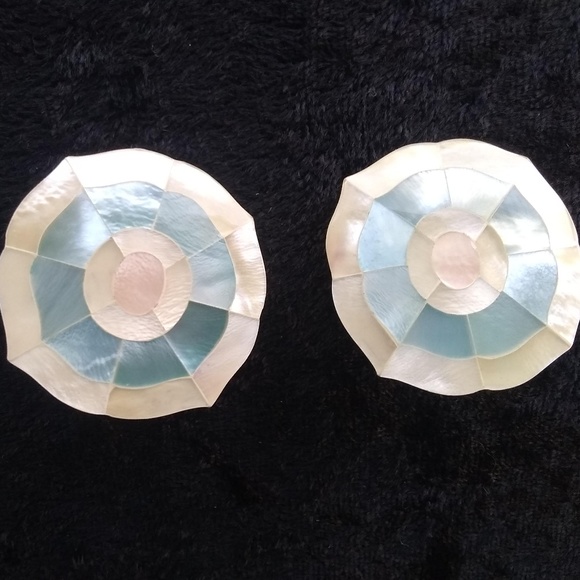 Vintage Genuine Shell Blue Pearl Earrings - Picture 1 of 5